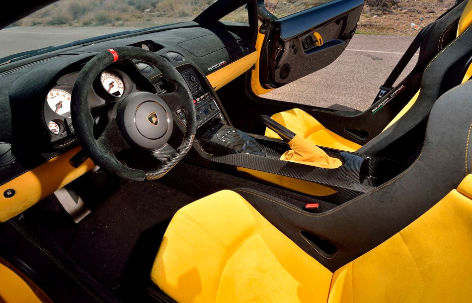 Lamborghini-3