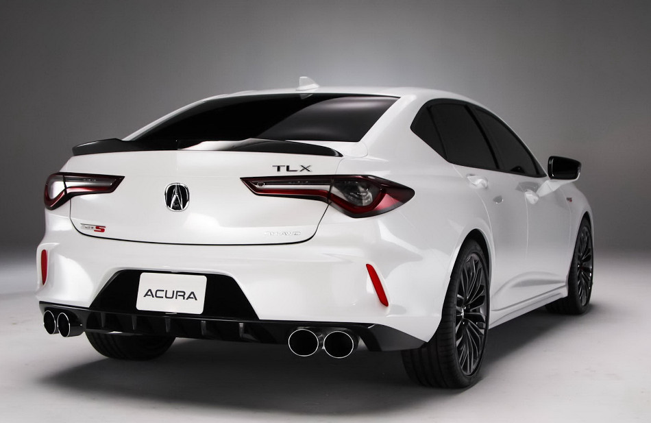 Acura-3