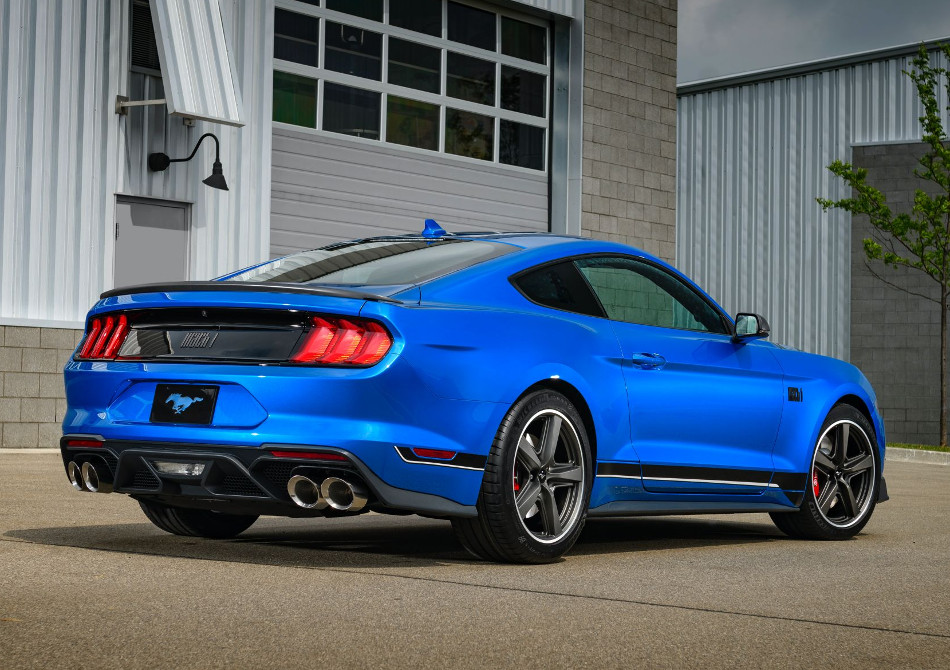 Mustang-3