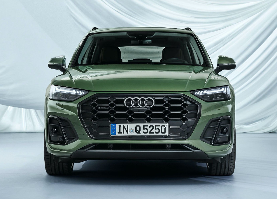 Audi-3
