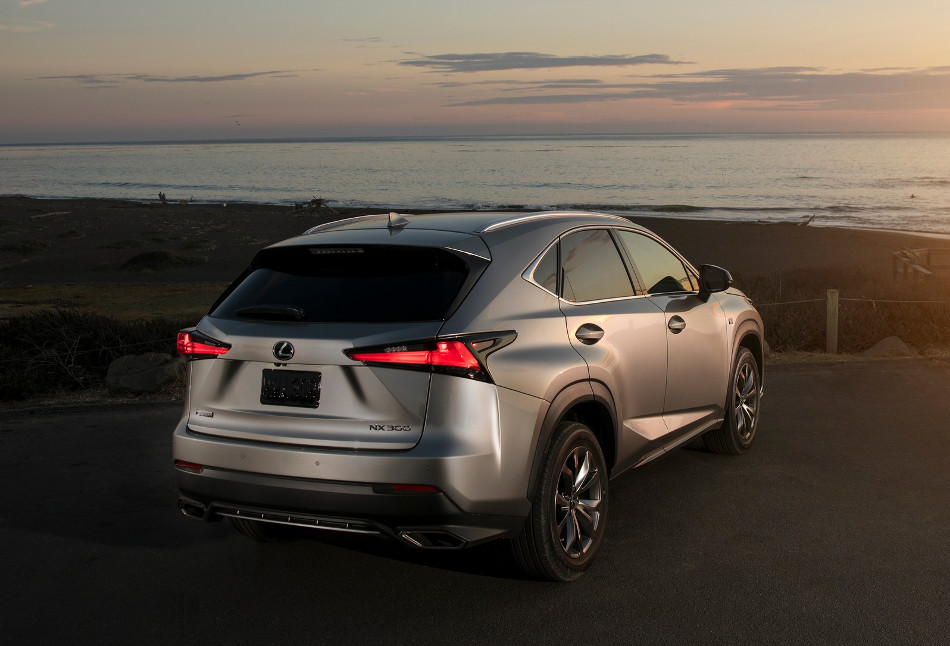 Lexus-3