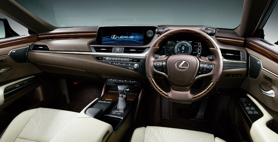 Lexus-2