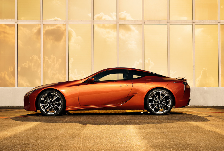 Lexus-2