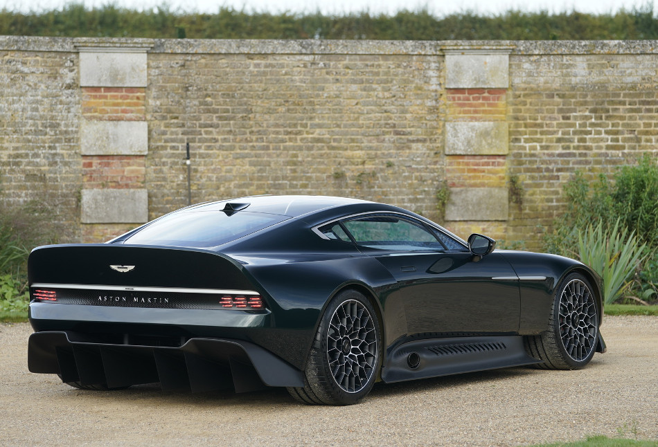 Aston-3