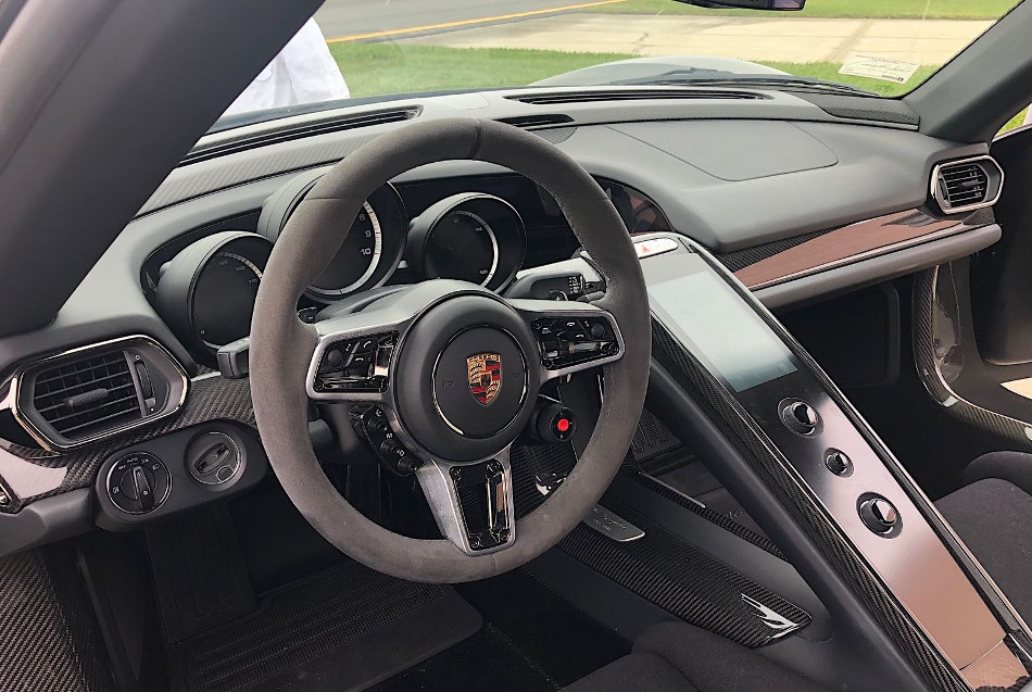 Porsche-3