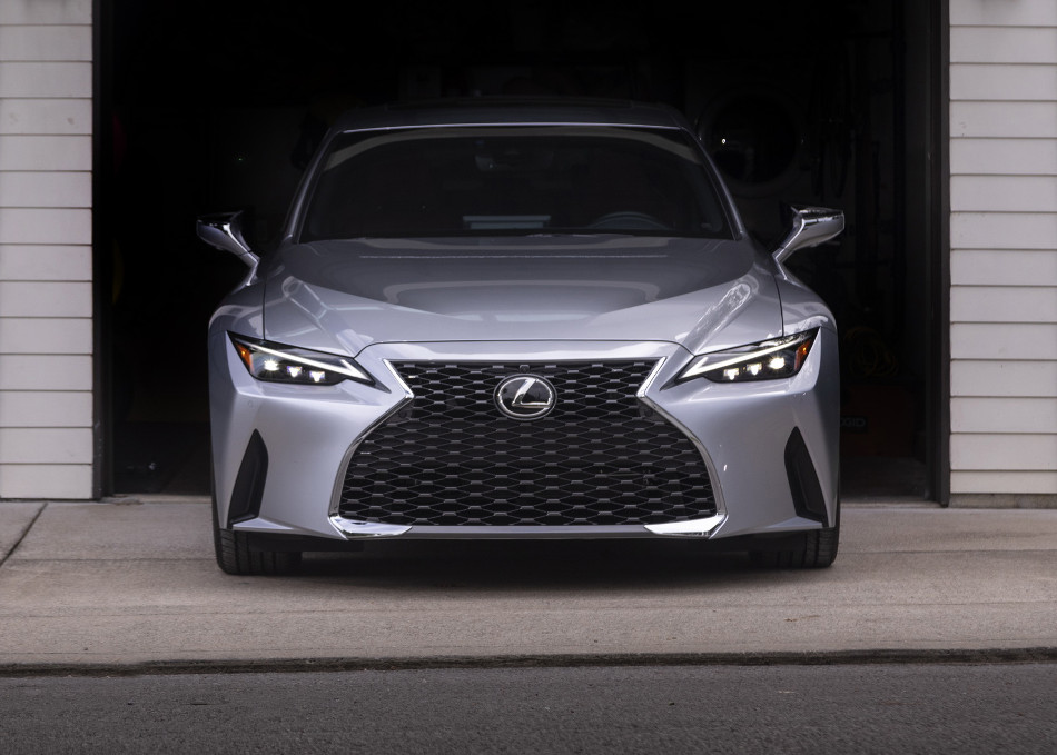 Lexus-2