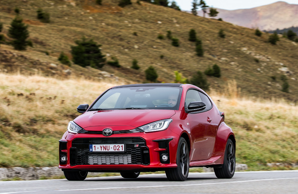 Yaris-1
