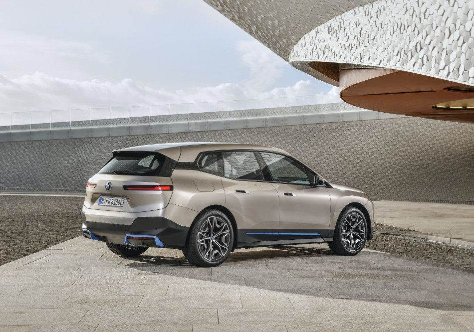 BMW-3