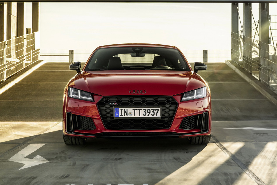 Audi-1