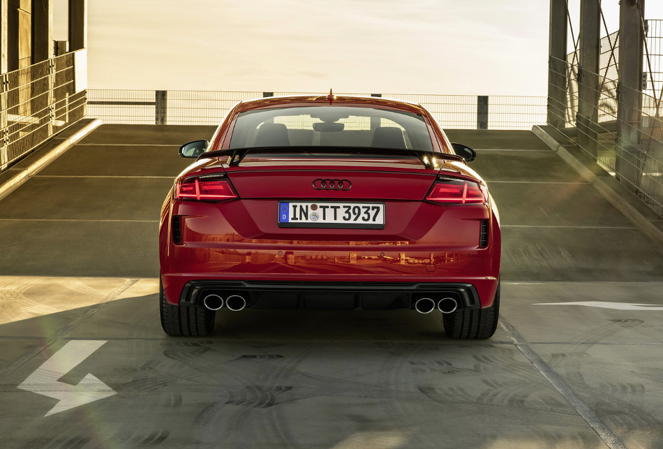 Audi-4