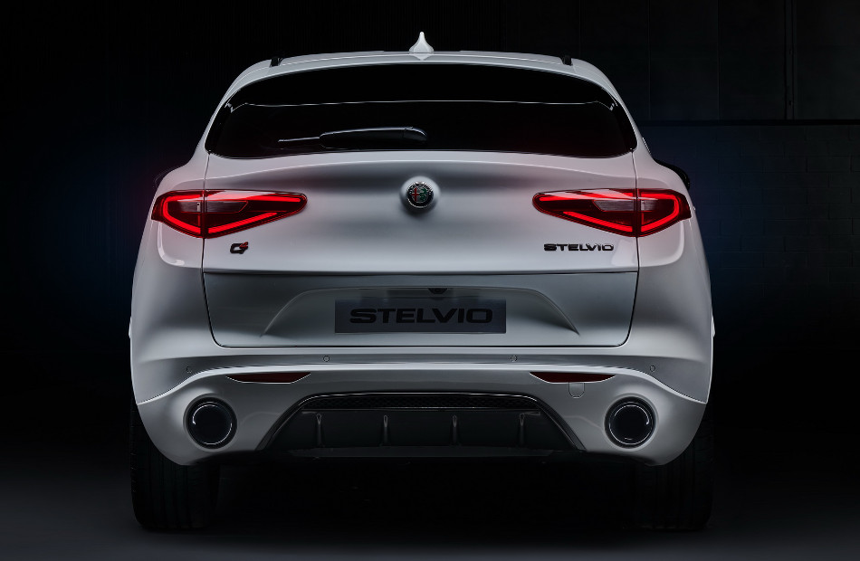 Stelvio-4