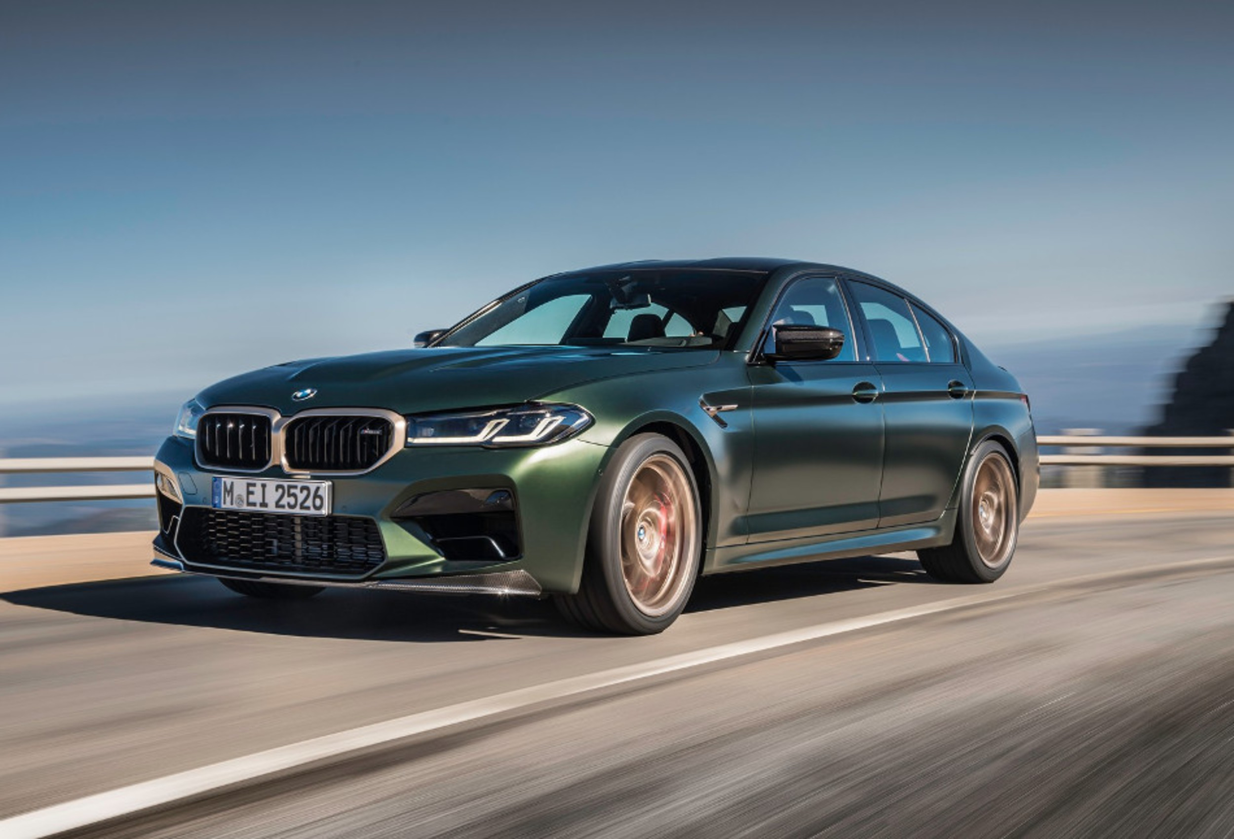 Power Unleashed: The 2022 BMW M5 CS
