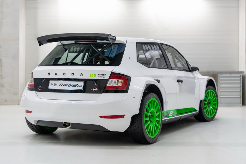 Fabia-3
