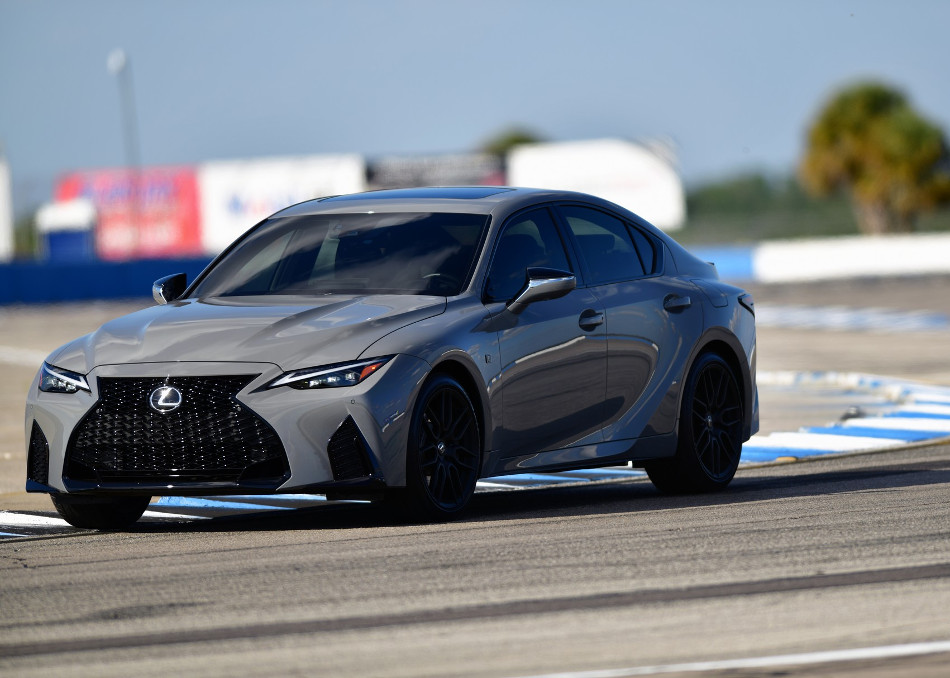 Lexus-1