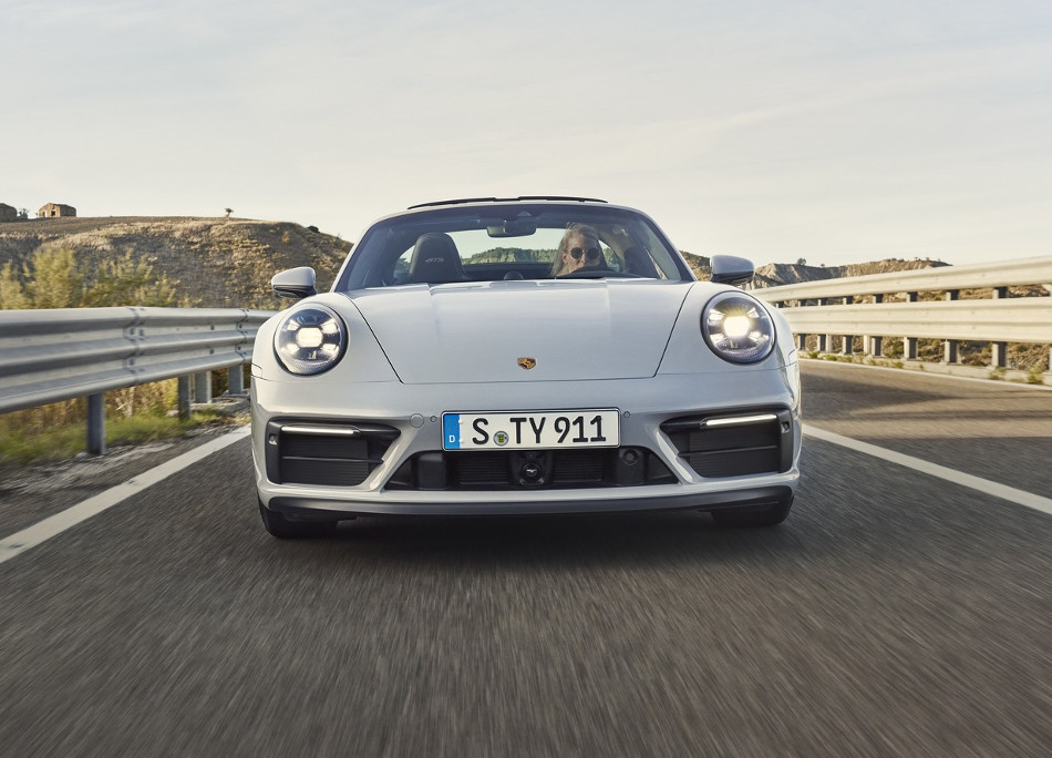 Porsche-1