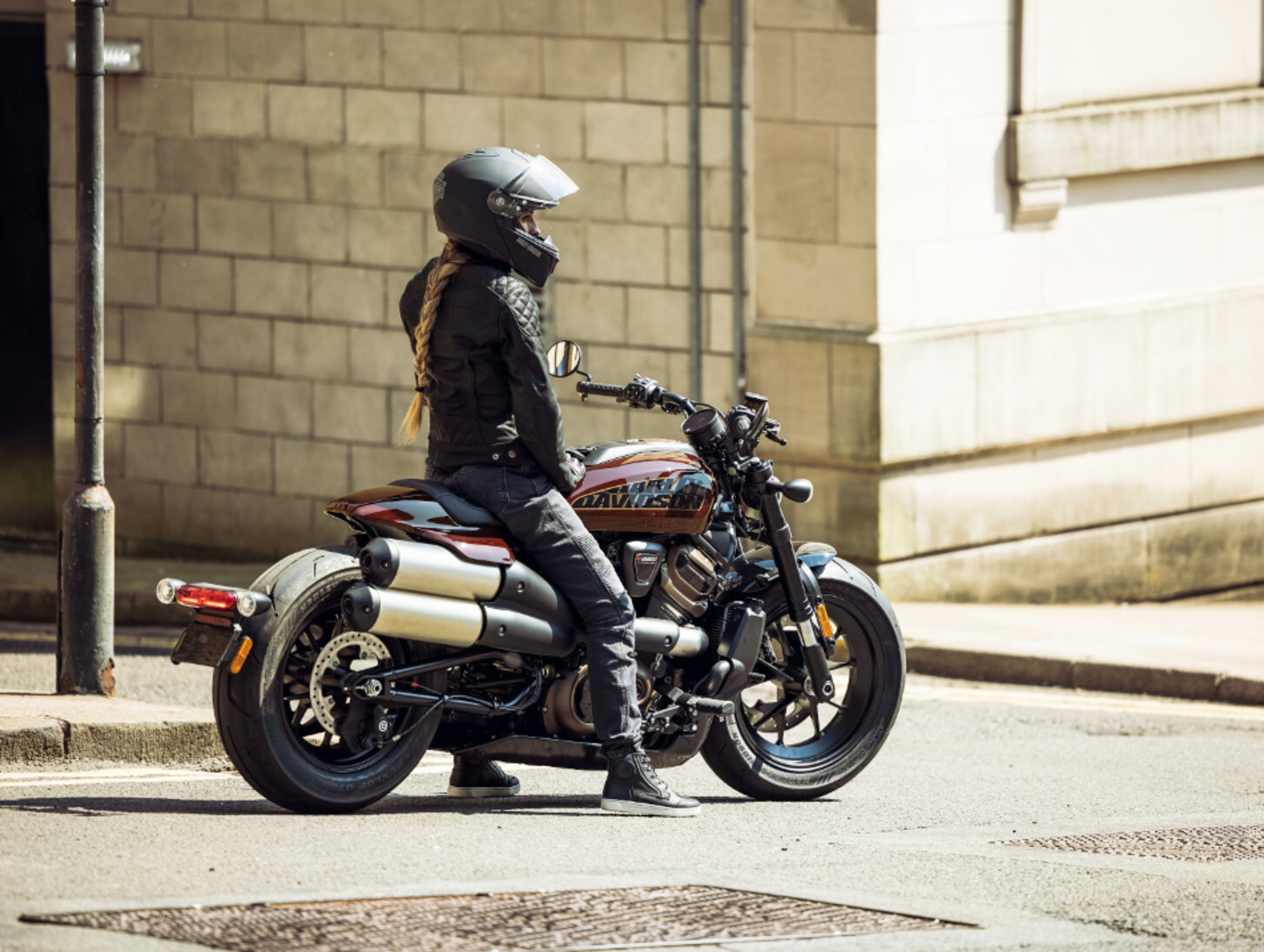 Ya está aquí la nueva Harley-Davidson Sportster S 2022 - Motor y Racing