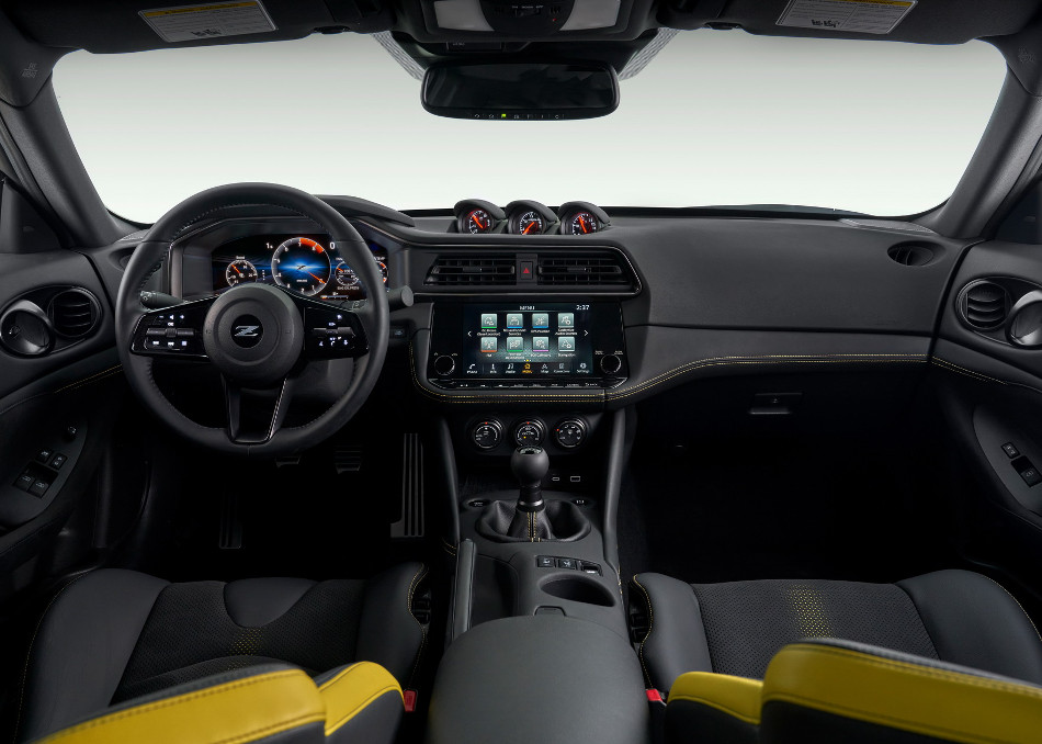 Nissan-3