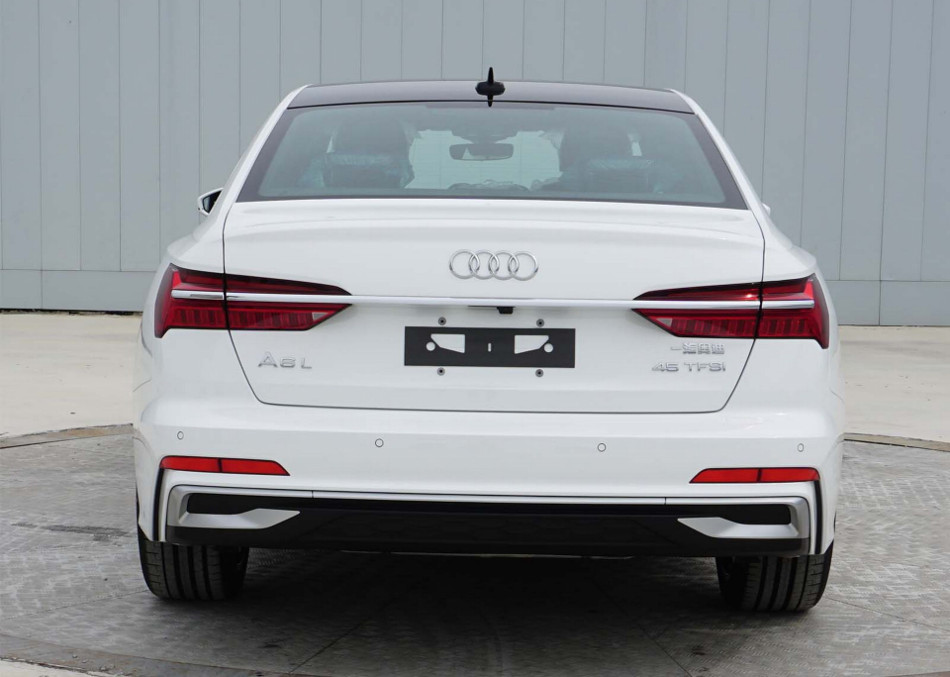Audi-3
