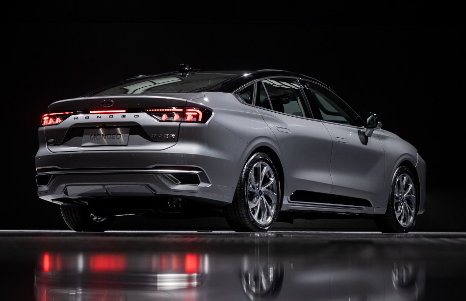 Ford Mondeo 2022