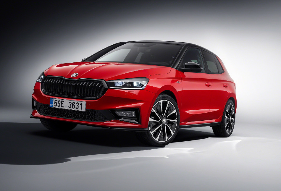 Skoda Fabia Monte Carlo 2023 Motor y Racing