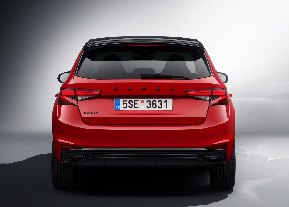 Fabia-3