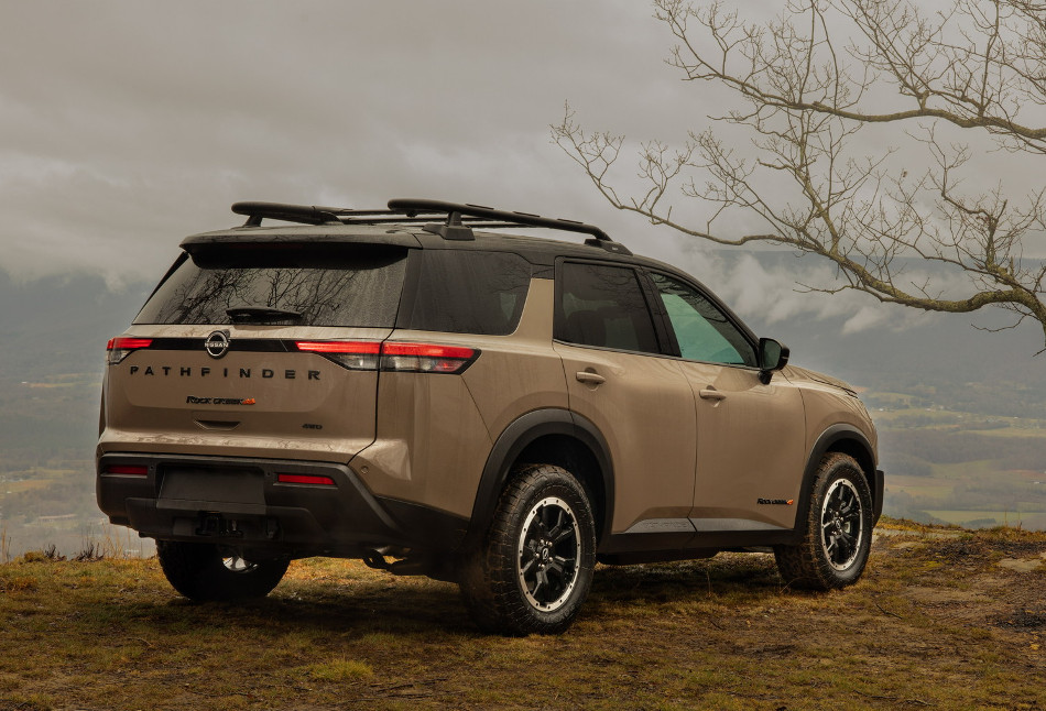 Nissan-3