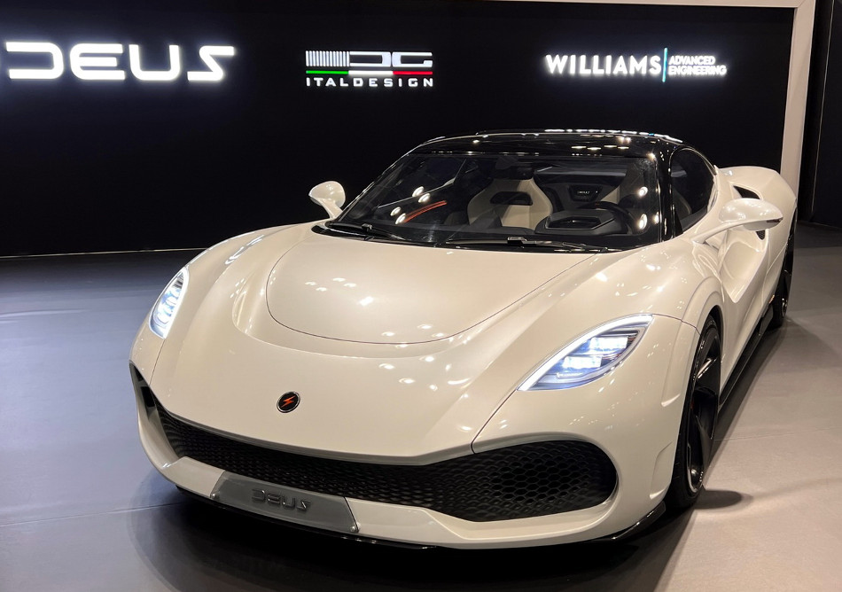 Deus-1