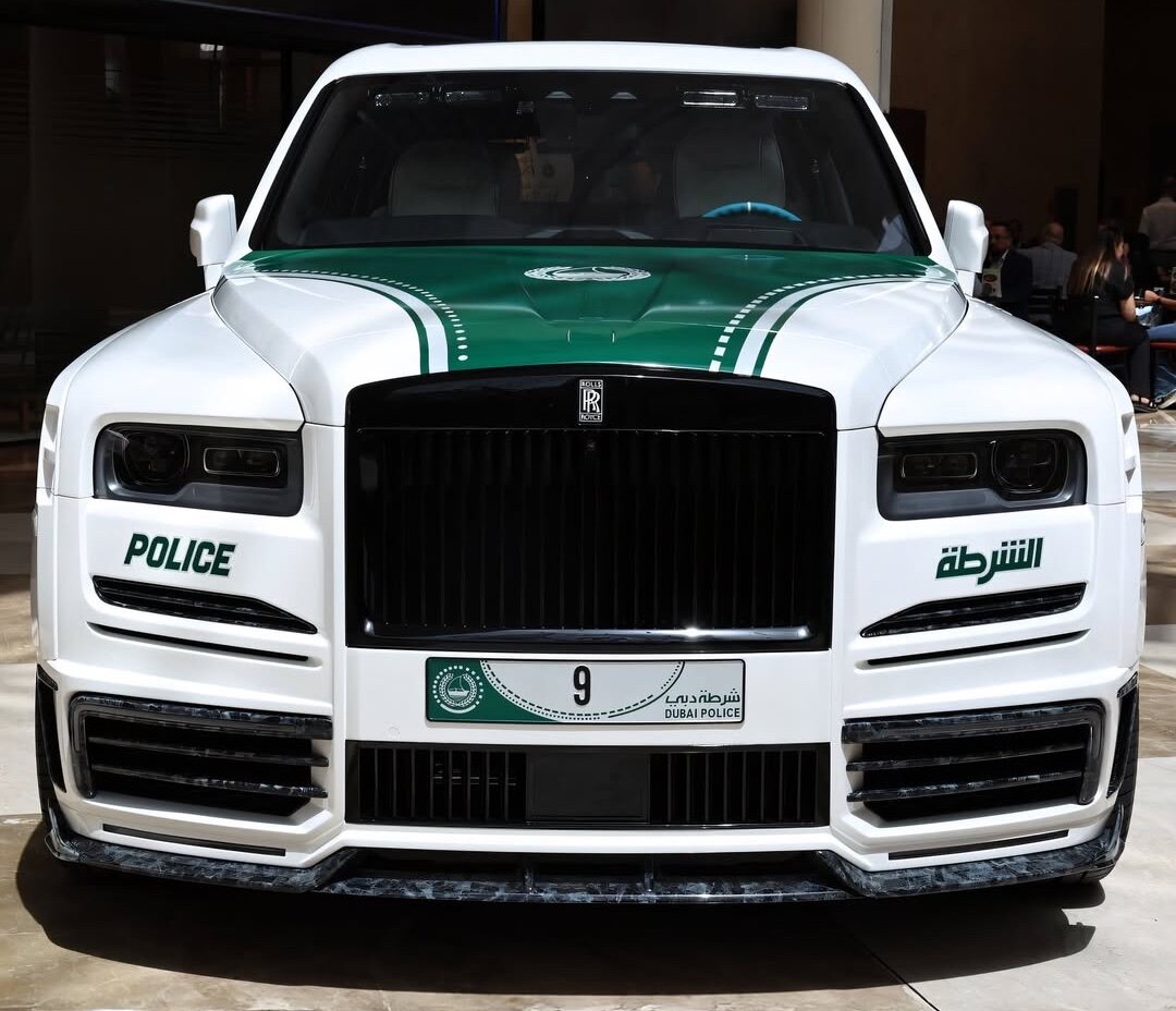El frontal del Rolls-Royce Cullinan Mansory