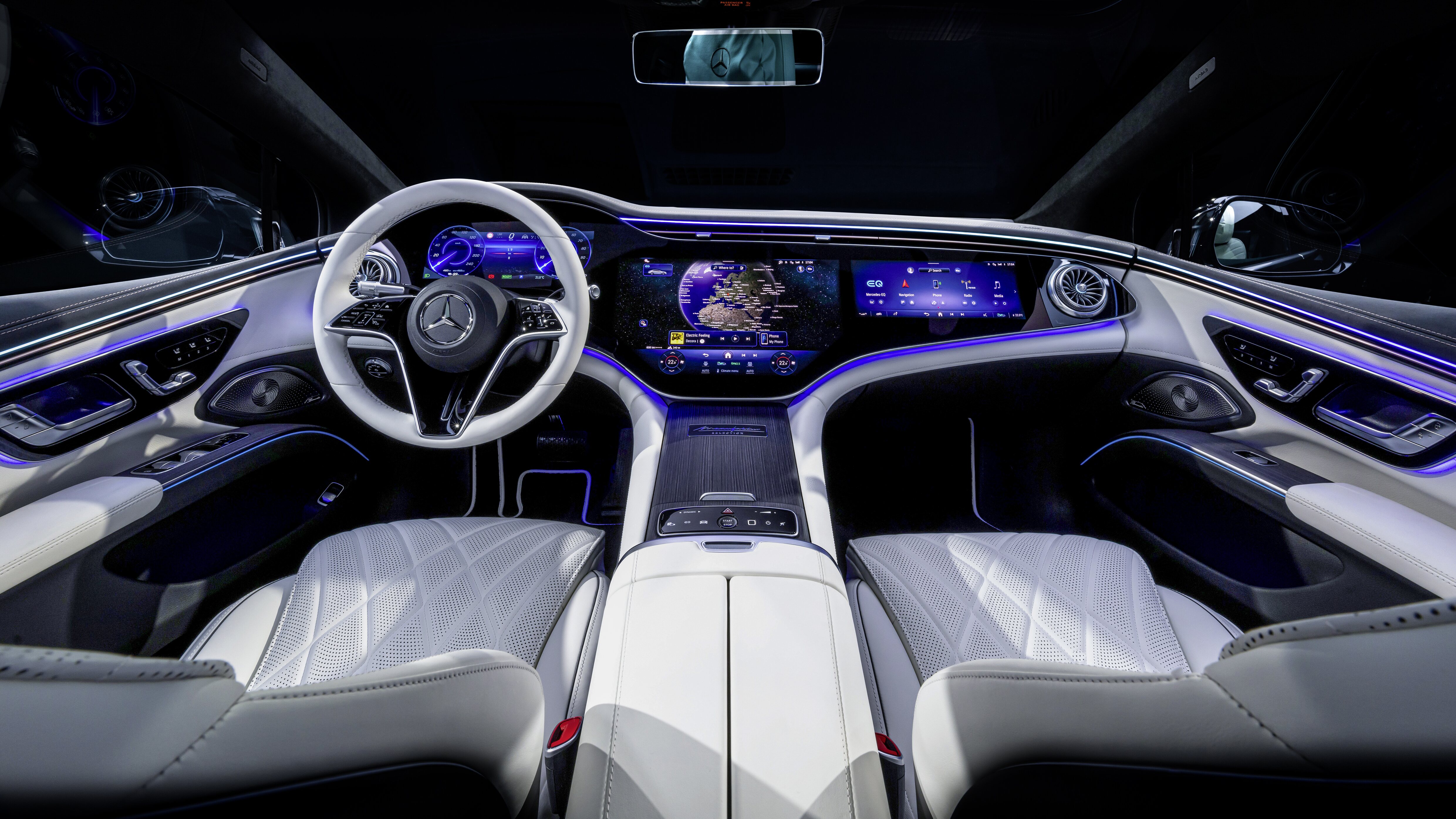 Mercedes-Benz – EQS