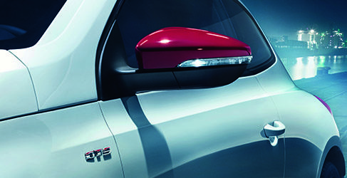 Detalle espejo Volkswagen Scirocco GTS