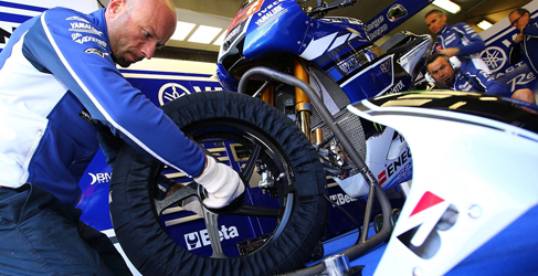 bridgestone lorenzo motogp