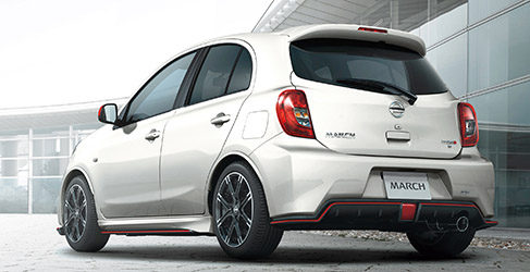 Nissan March Nismo S trasera
