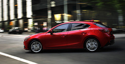Mazda 3 Lateral