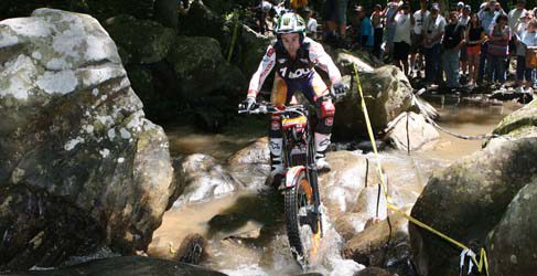 bou entrevista outdoor