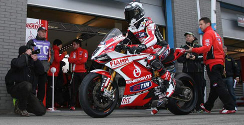 revolucion ducati wsbk 2014