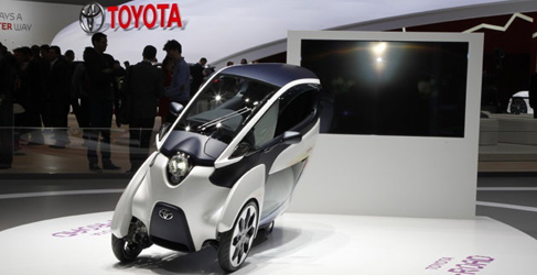 toyota i-road produccion