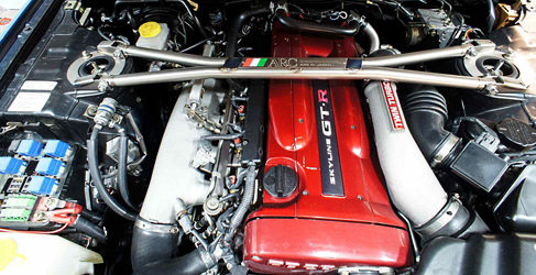 Nissan Skyline "A Todo Gas"