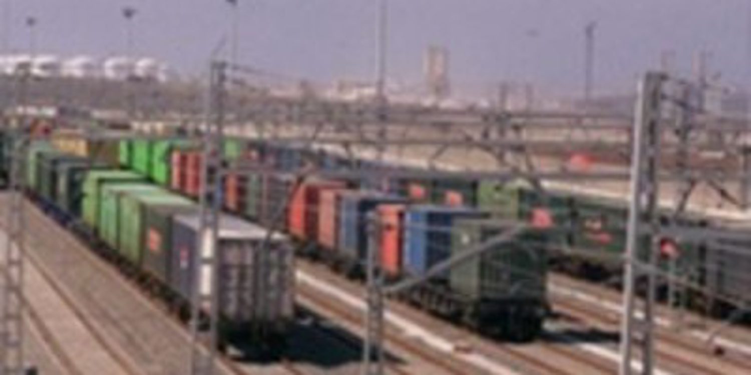El 50% de los coches fabricados en España irán en tren en 2020