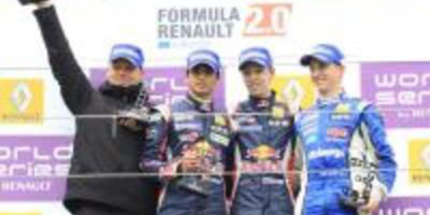 Sainz Jr. logra otro segundo puesto que le mantiene líder