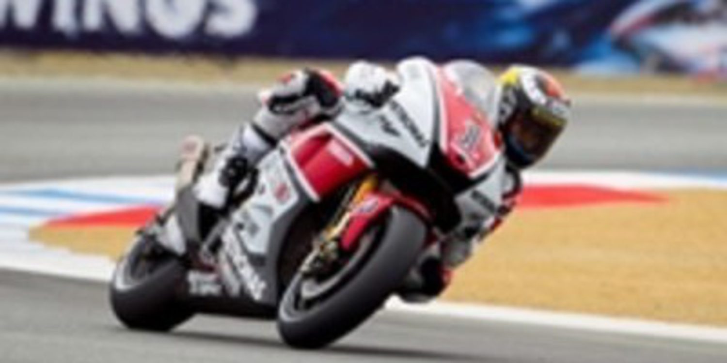 El ritmo de Lorenzo se impone en Laguna Seca