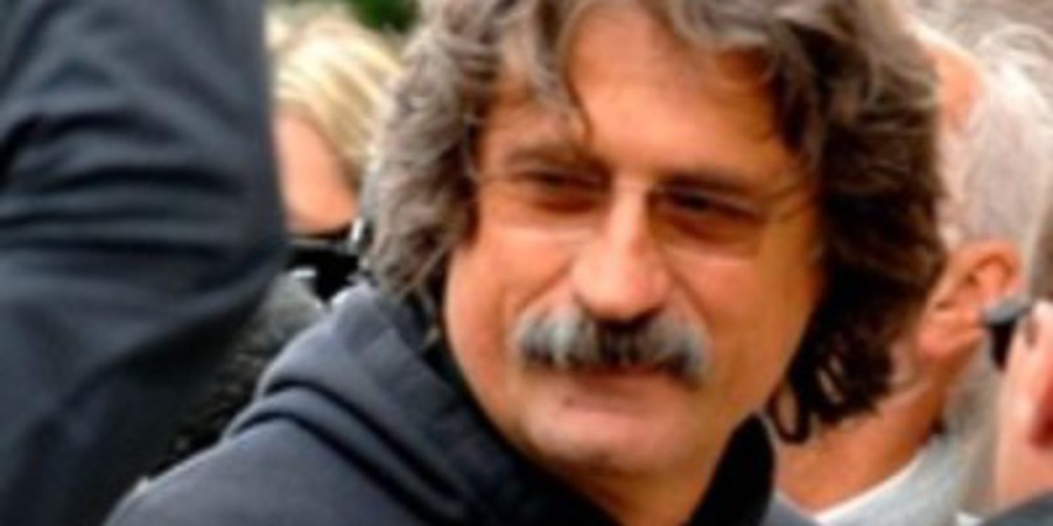 Paolo Simoncelli pide un minuto de ruido para su hijo en Cheste