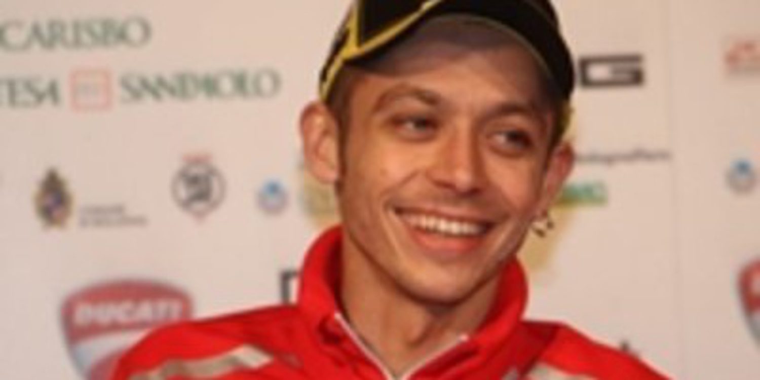 Rossi: "Dentro de unos años podría correr en Superbikes"