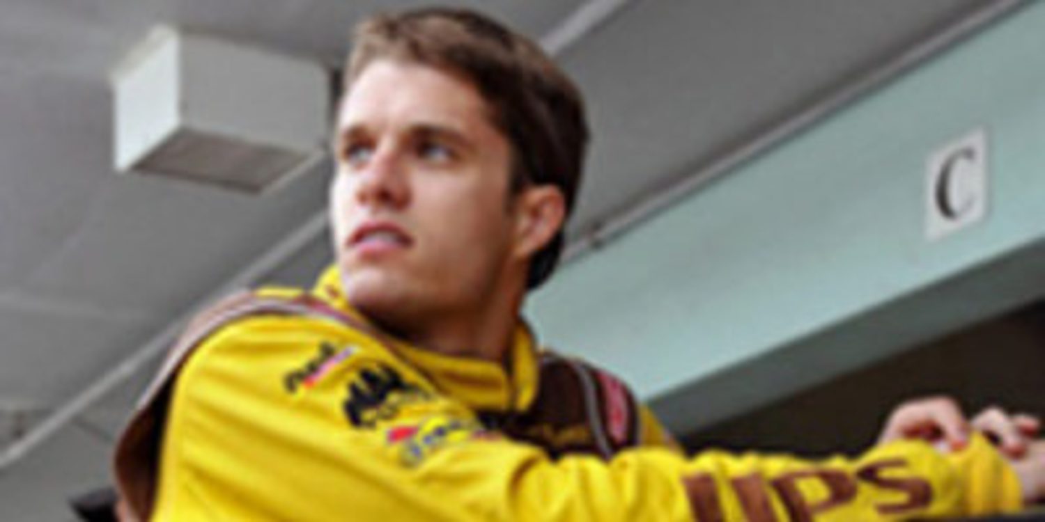 David Ragan le toma el pulso a Penske