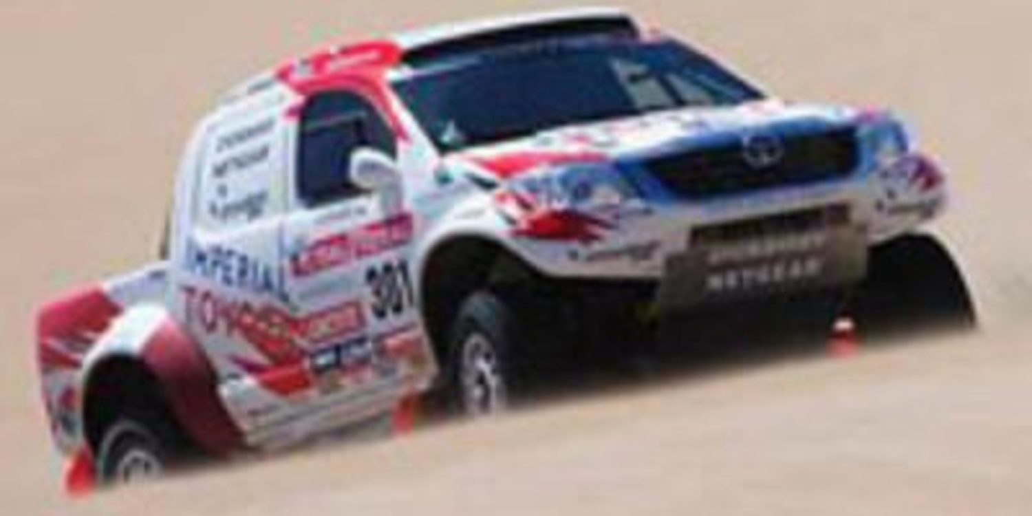 Dakar, día 12: Victorias de Gordon en coches y Coma en motos, que se pone líder