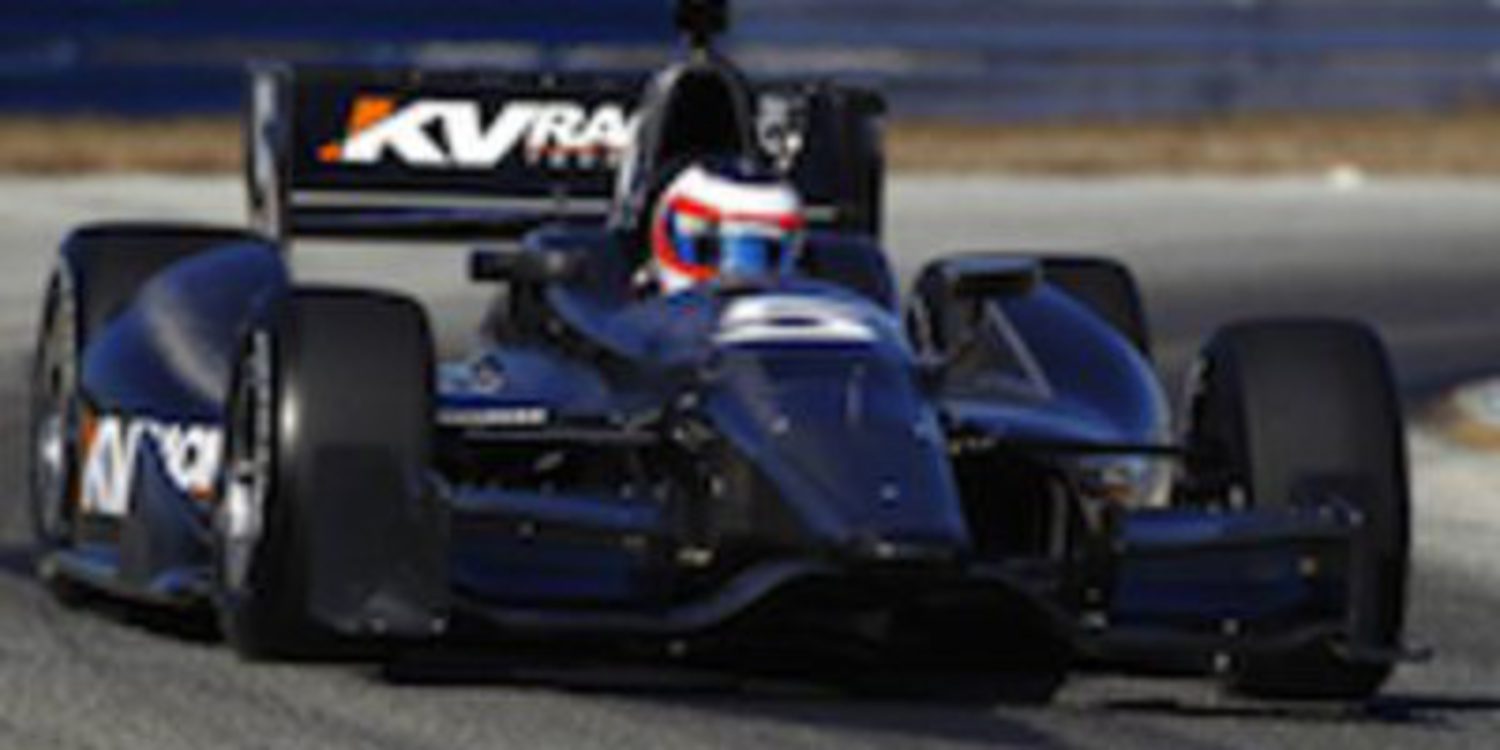 Rubens Barrichello realiza un test con el IndyCar de KV Racing
