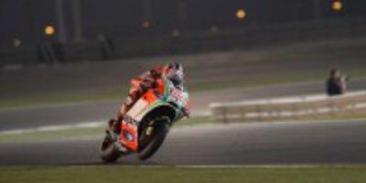 Valentino Rossi sigue atascado en el inicio de MotoGP 2012