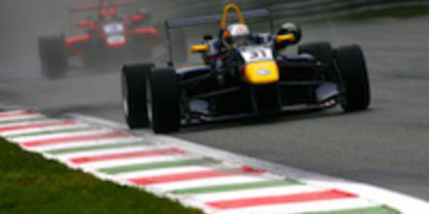 Igualdad manifiesta en los libres de Monza en la F3 Británica