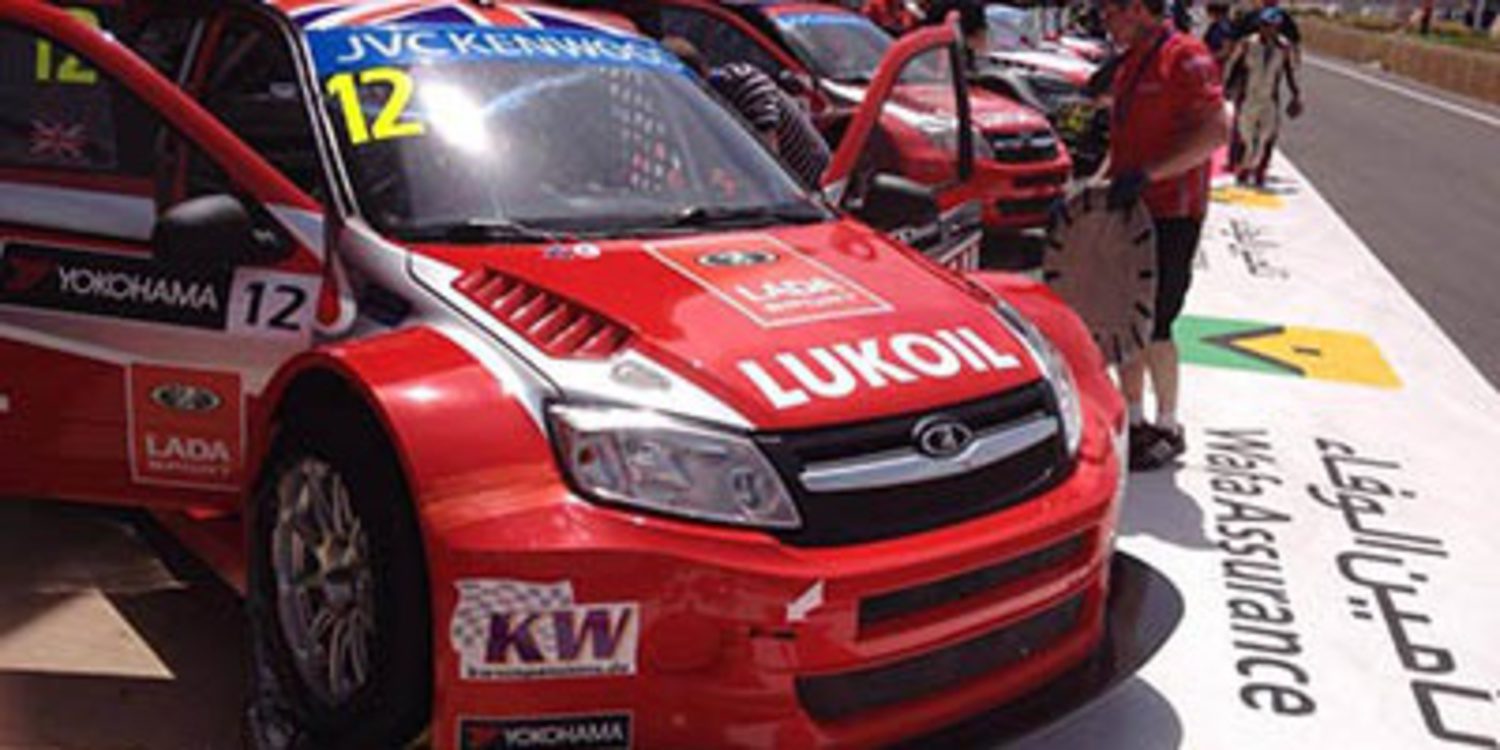 Yvan Muller lidera el triplete de Citroen en Marrakech