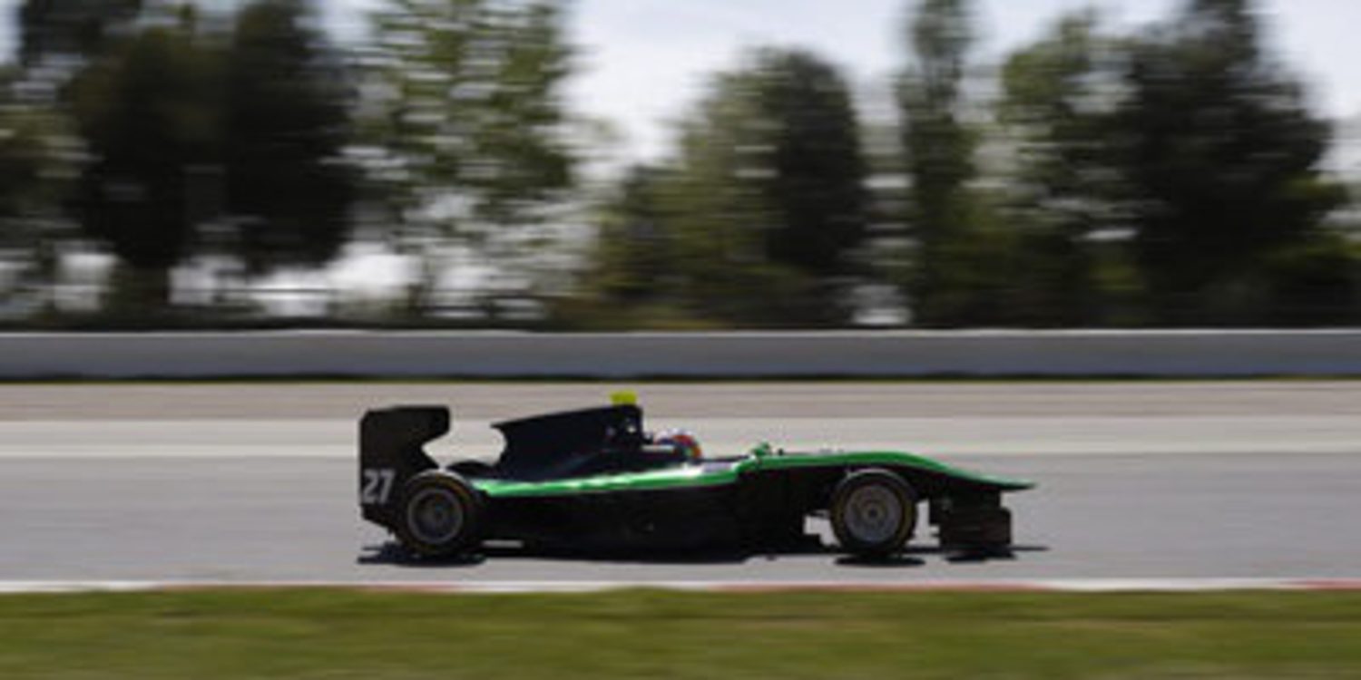 Richie Stanaway golpea primero en GP3 en Barcelona