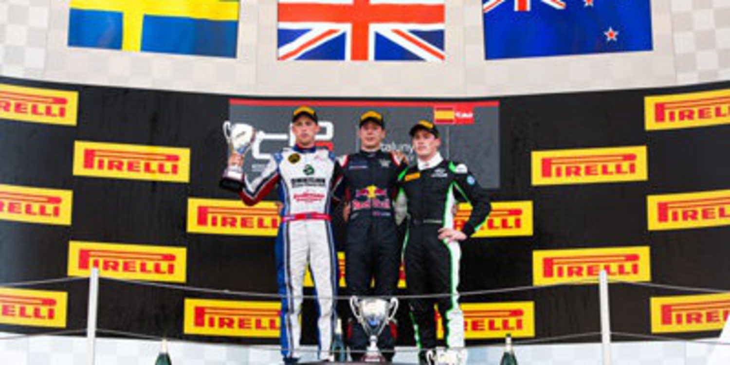 Alex Lynn arrolla al grupo en el estreno de GP3 en 2014